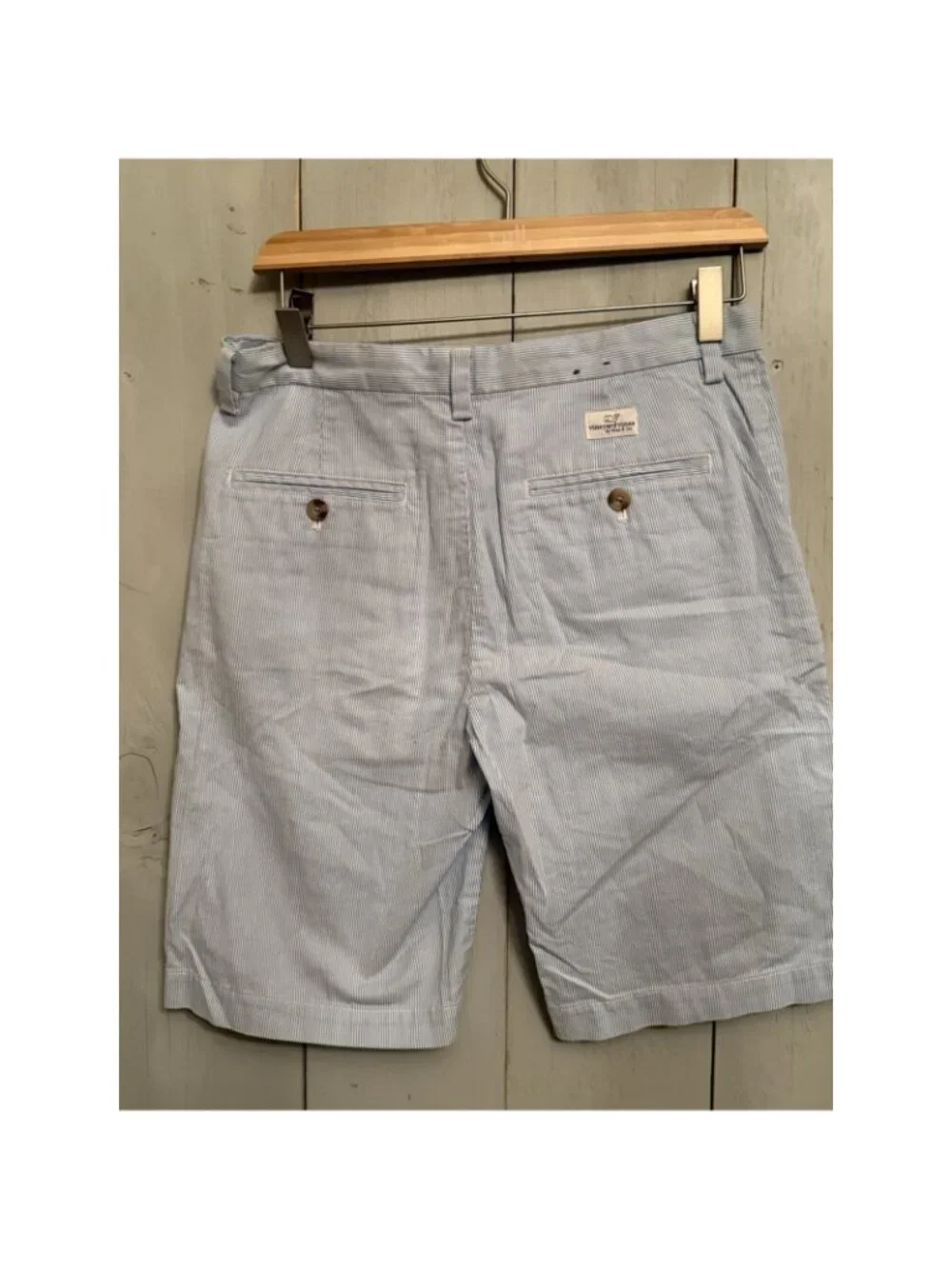 Vineyard Vines Boys Blue Striped Cotton Seersucker Bermuda Chino Shorts Sz-18